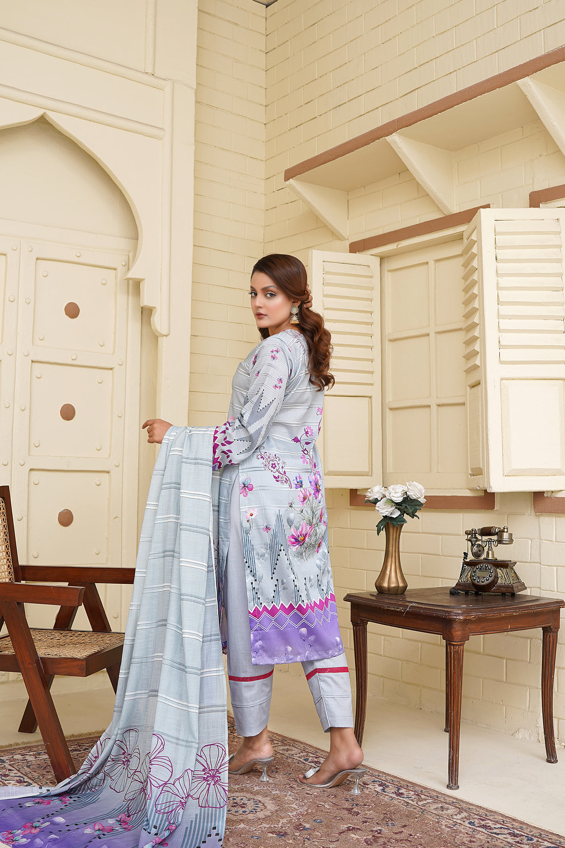 Unstitched 3 Piece - Printed Lawn Suit