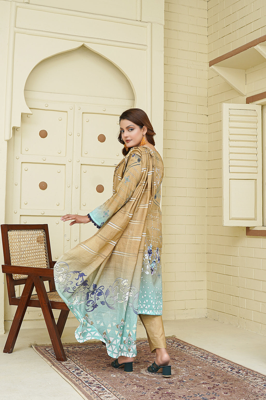 Unstitched 3 Piece - Printed Lawn Suit