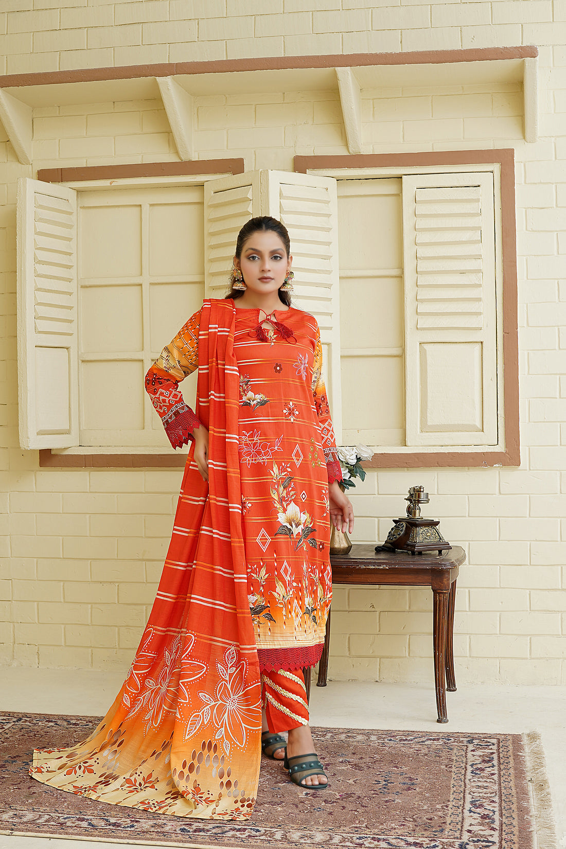 Unstitched 3 Piece - Printed Lawn Suit