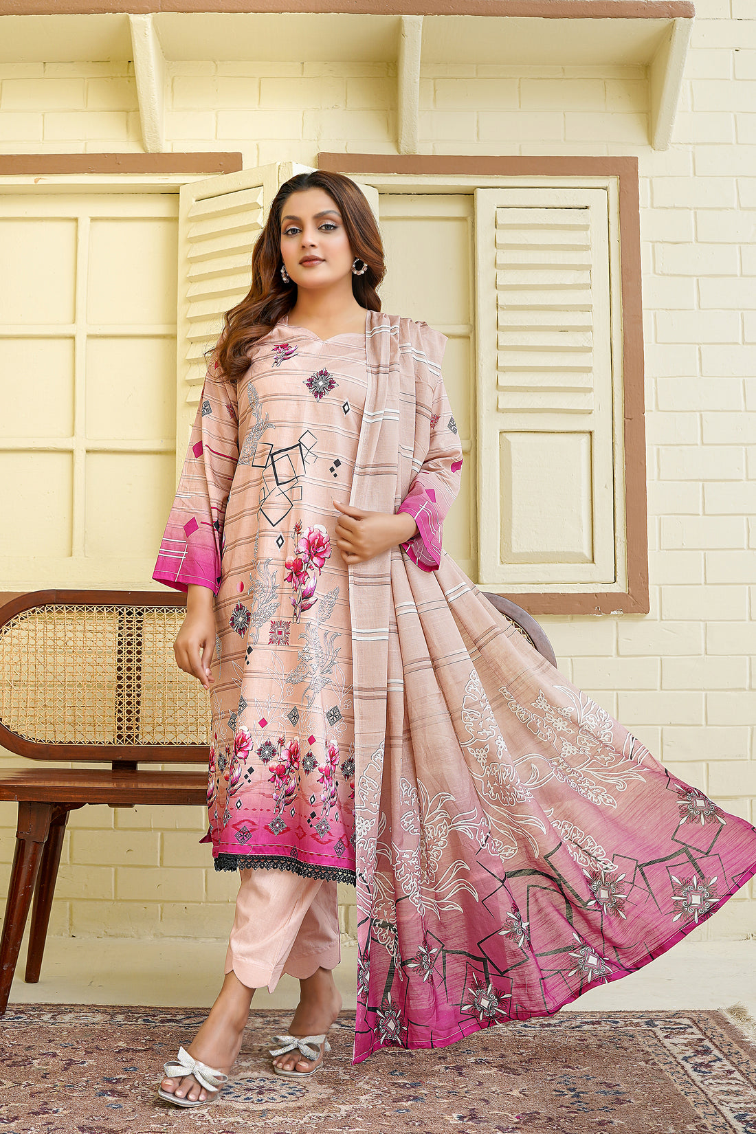 Unstitched 3 Piece - Printed Lawn Suit