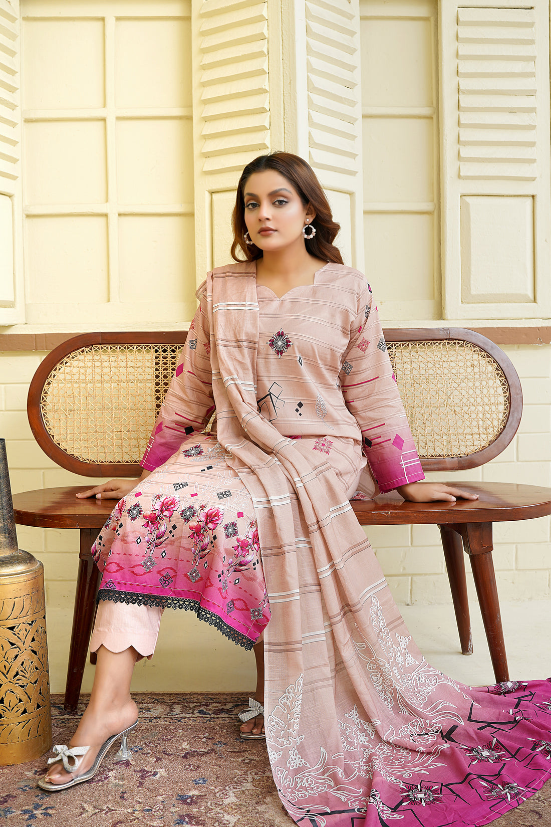 Unstitched 3 Piece - Printed Lawn Suit