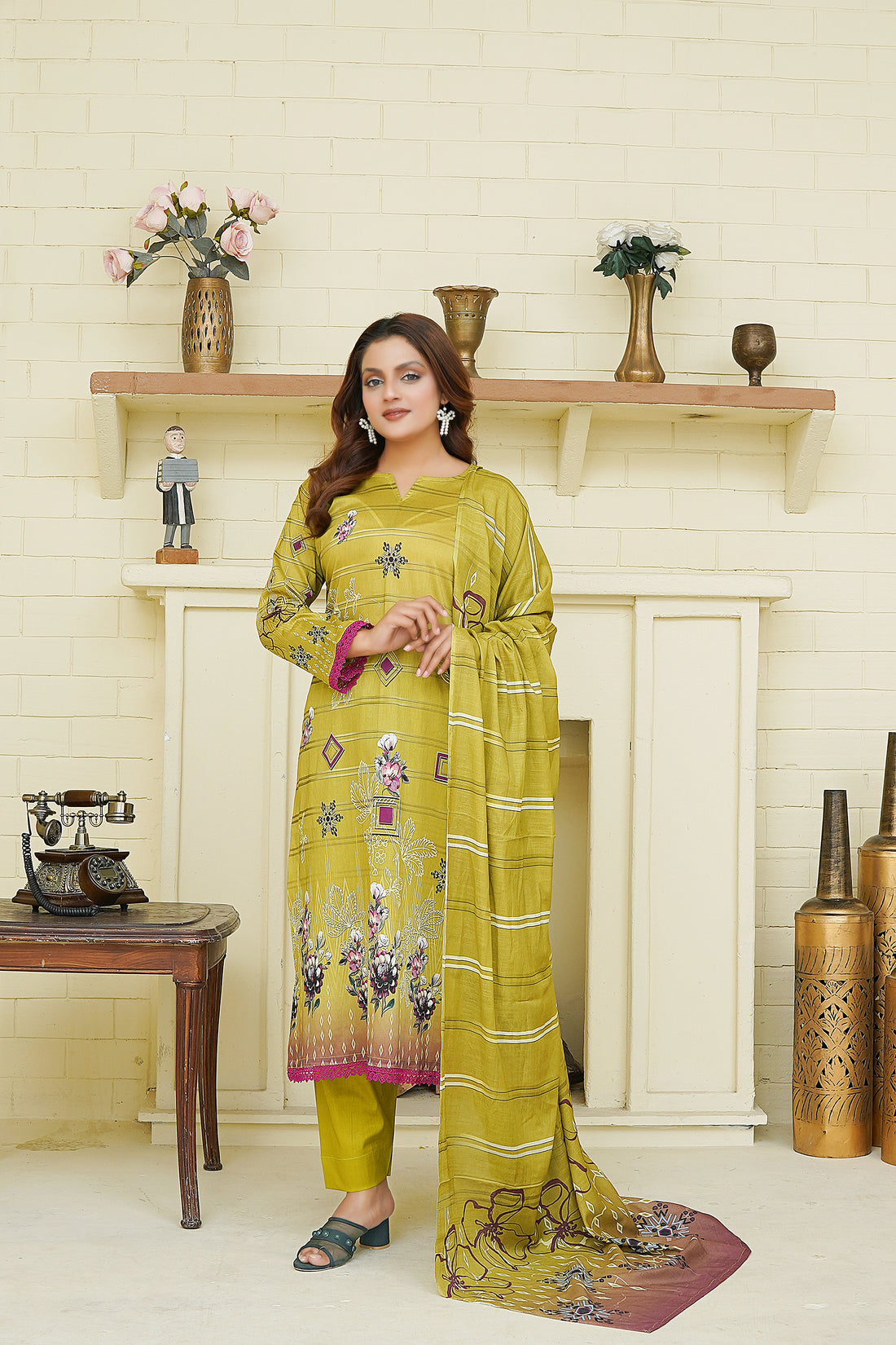 Unstitched 3 Piece - Printed Lawn Suit